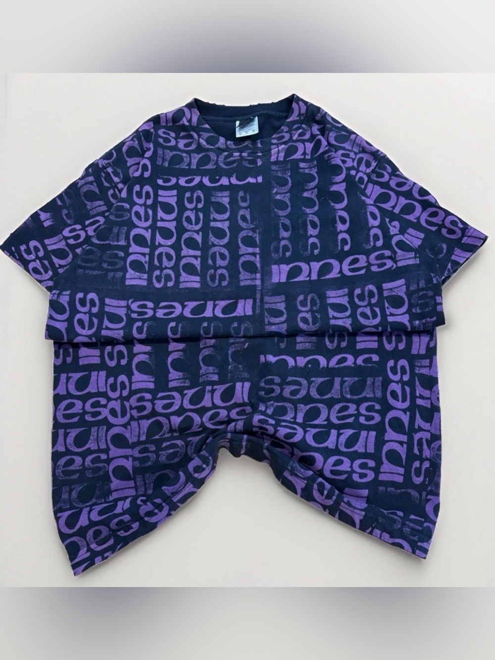 Vintage Innes Skateboards T-Shirt Size Medium AOP Blue Purple Skater Y2K